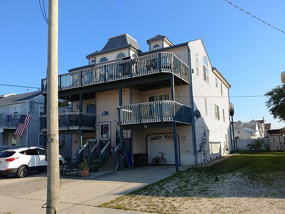 3rd image of 118 82nd St #W