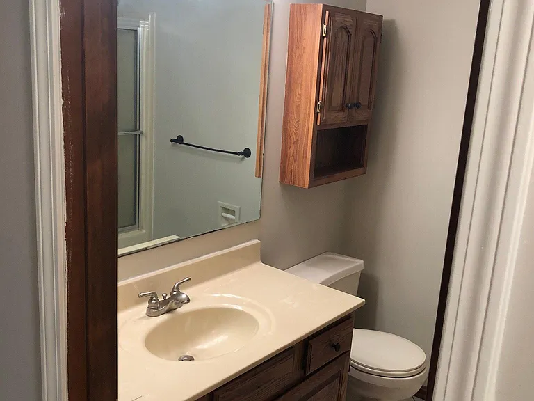 8711 Hanover Dr — Photo 8