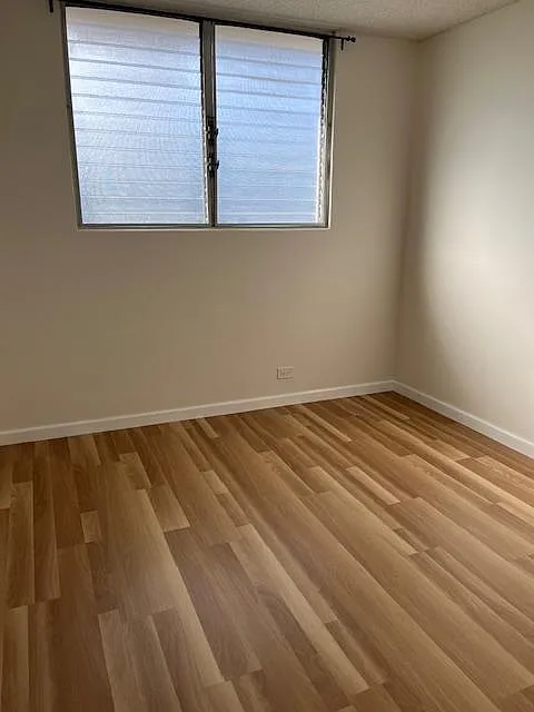 2 bed, 704 sqft, $2,300 — Photo 3