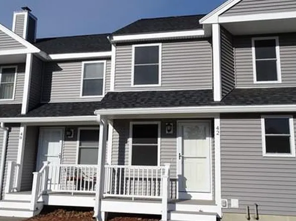 42 Sycamore Dr, Leominster, MA 01453