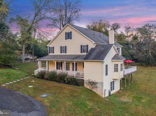 119 Thornton Rd, Thornton, PA 19373