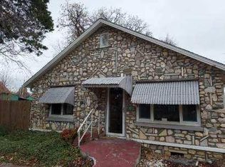1701 Gabriel Ave, Parsons, KS 67357