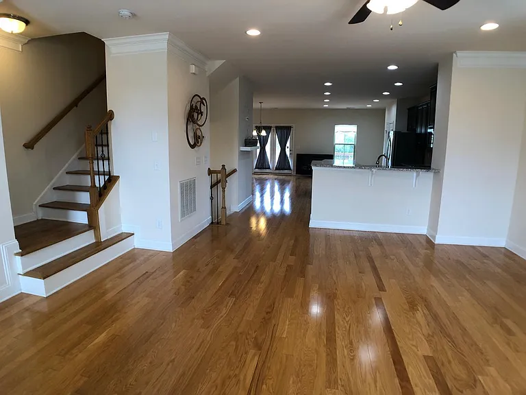 2122 Whitesmith Dr — Photo 10