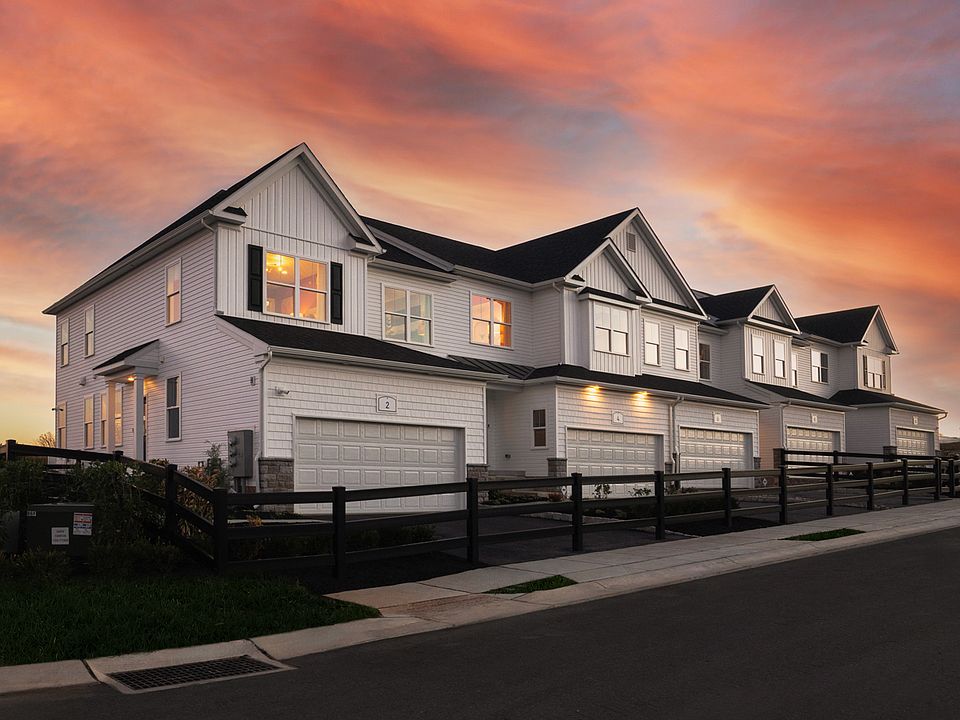 The Reserve at Cross Creek - Exterior