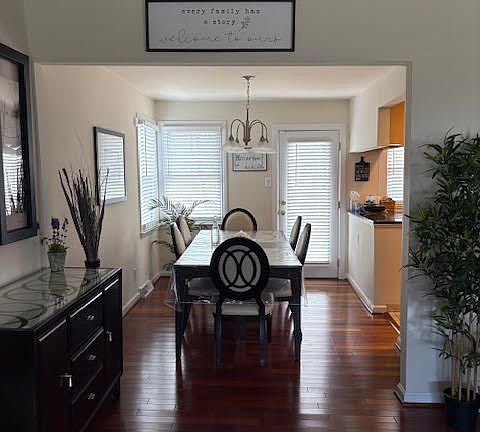 Living room into dining room