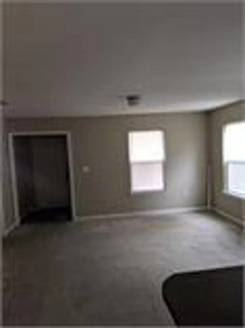 House for Rent — Photo 4