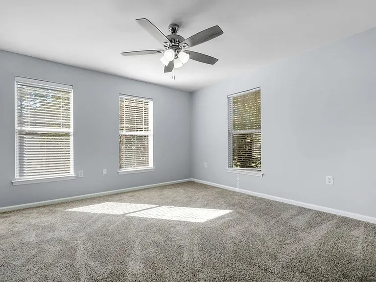 2400 Fred Smith Rd #201 — Photo 16