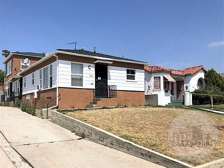 4th image of 7831 Normandie Ave #1/2