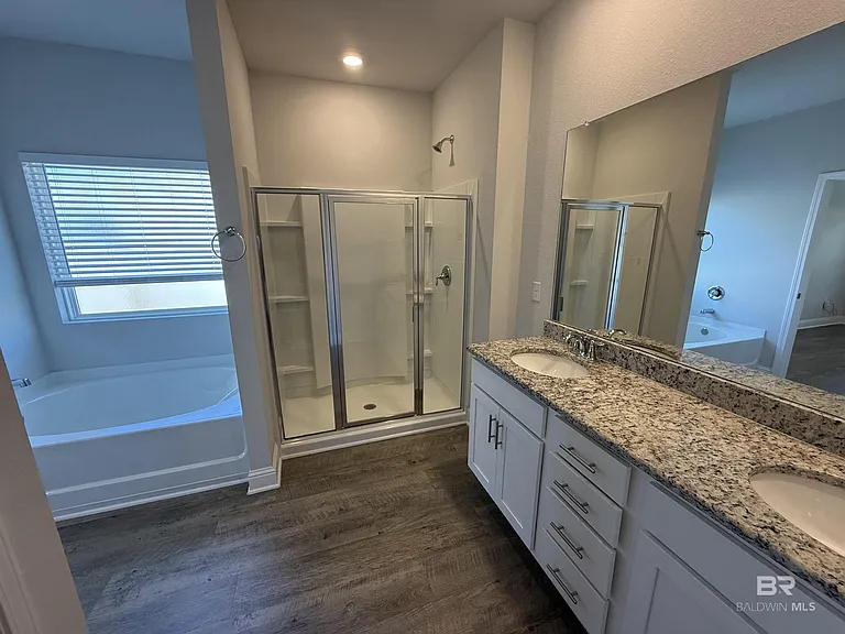 23247 Lieutenant Ave — Photo 16