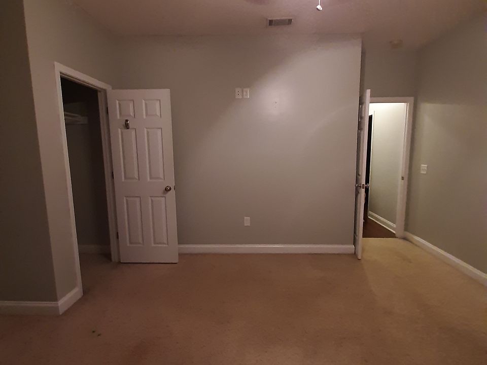 1st image of 512 Ansley Ct