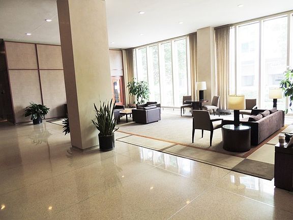 3rd image of 3550 N Lake Shore Dr APT 2017