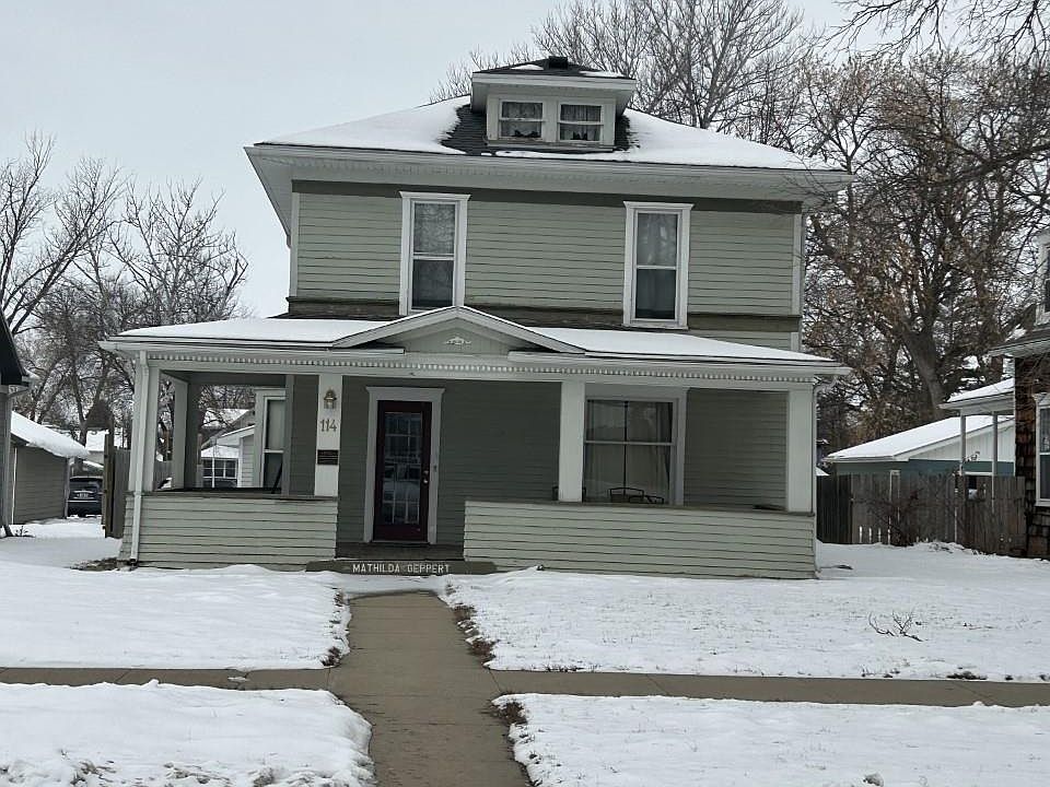 1st image of 114 N Yale St