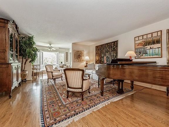 5th image of 5874 Crystal Shores Dr APT 304