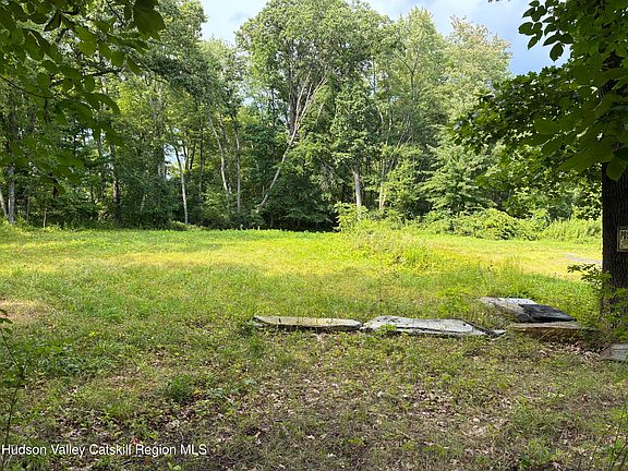 2nd image of 207 Pleasantvale Road