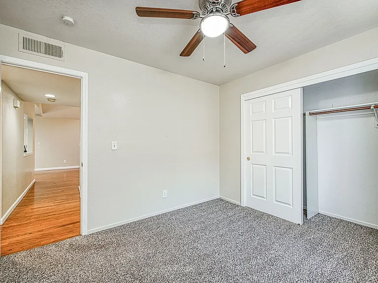 6053 N Mitre Ave — Photo 18