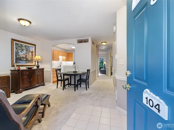 7031 196th Street SW #B104, Lynnwood, WA 98036