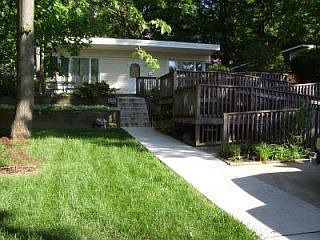 2nd image of 2707 Glen Ave