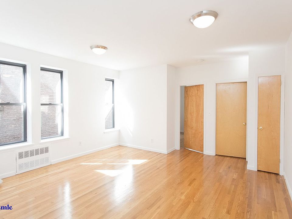 1st image of 1324 Lexington Ave #5C
