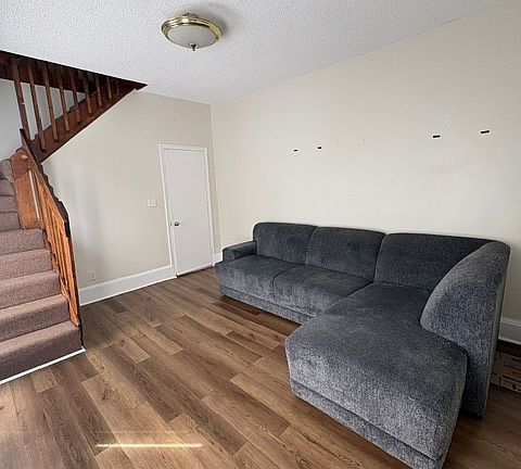 4th image of 195 Winthrop St #2