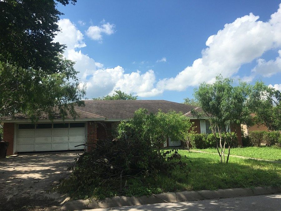 1st image of 426 Alexander Ave