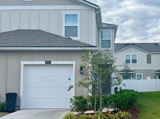 3988 Jay Hawk Ln, Jacksonville, FL 32221