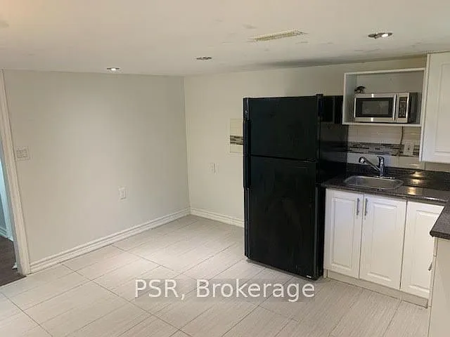 307 Anderson St #LOWER — Photo 6