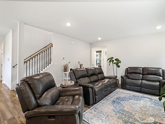 5th image of 1797 Ashby Avenue NW