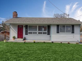 9209 10th Ave SW, Seattle, WA 98106