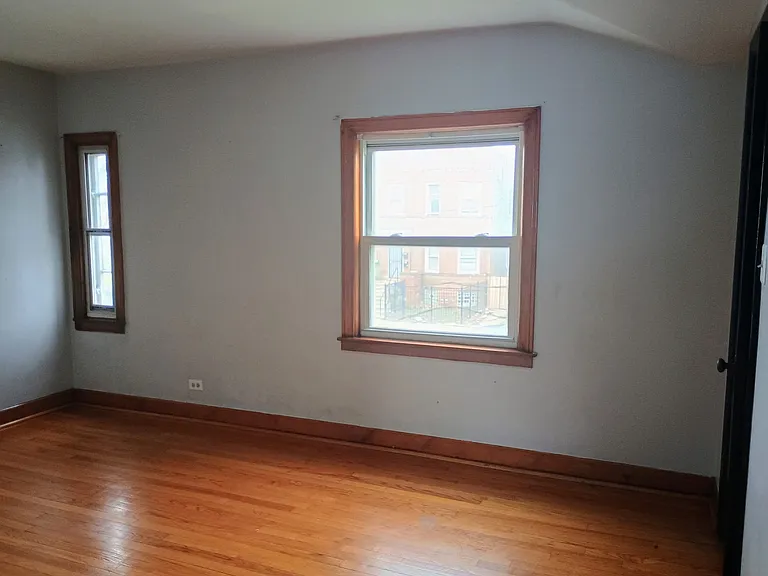 6339 S Vernon Ave — Photo 23