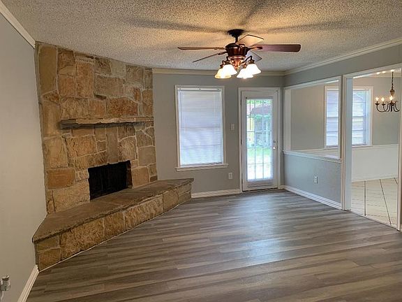3rd image of 8108 Irish Dr