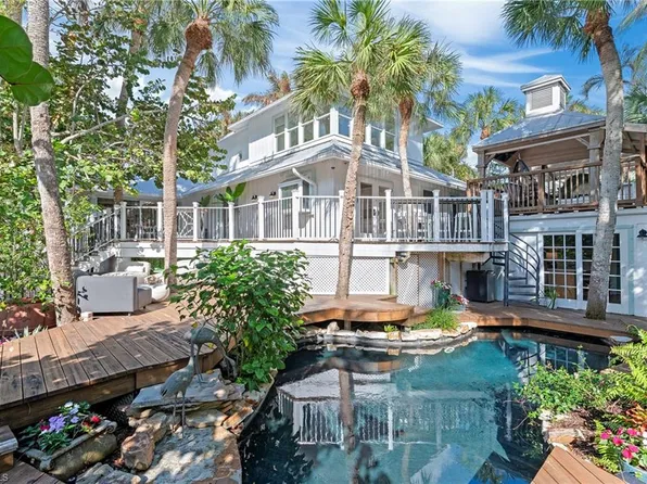61 12th AVE S, NAPLES, FL 34102