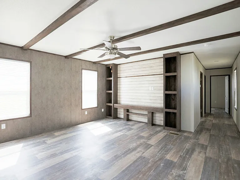 218 Islero Dr — Photo 5