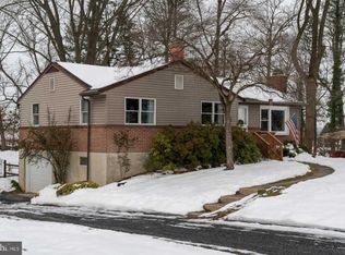631 Furnace Rd, Wernersville, PA 19565