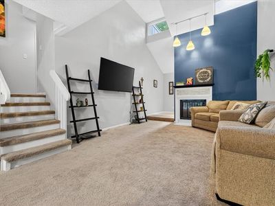 7407 W 56th Ter, Overland Park, KS, 66202