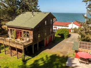 89166 Lighthouse Way, Coos Bay, OR 97420