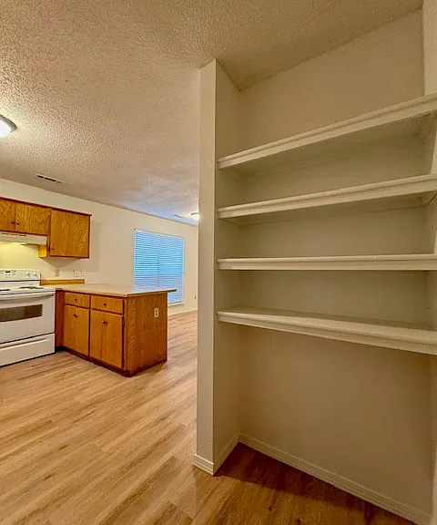 885 S Green Point Trce — Photo 8