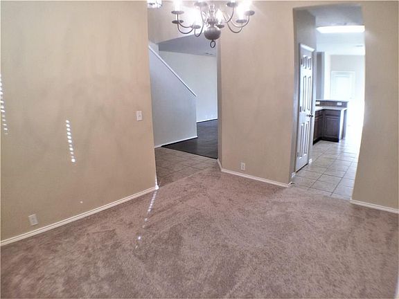 4th image of 2509 Monroe Dr