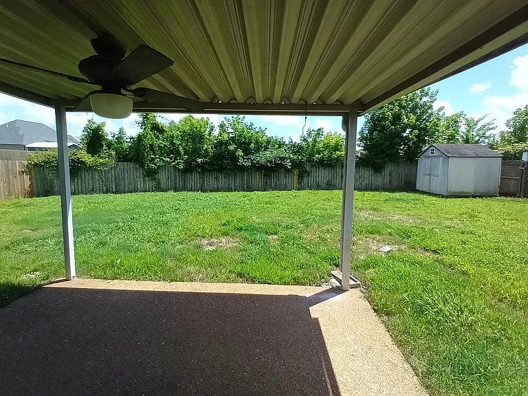 162 Romie Dr — Photo 17