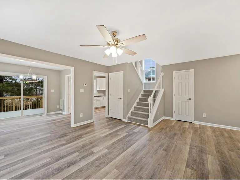 4837 Windbreak Ln — Photo 7