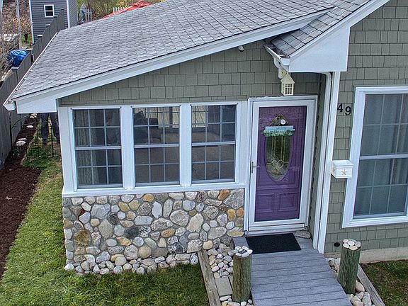 Real river rock accent