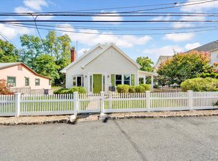 32 Ridgeland Ter, Rye, NY 10580