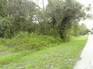 1411 Columbus Ave, Lehigh Acres, FL 33972