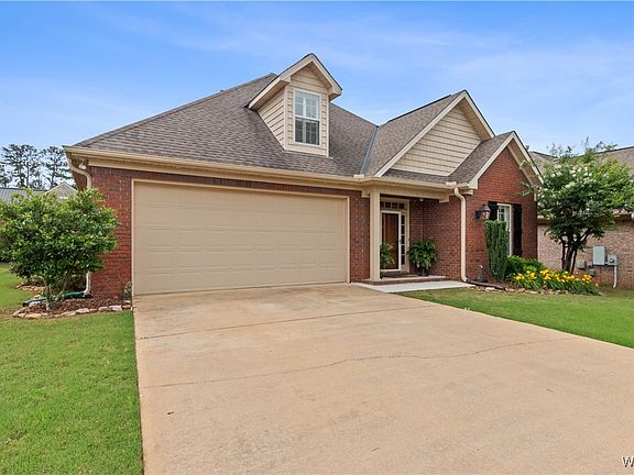 3rd image of 811 Old White Ln
