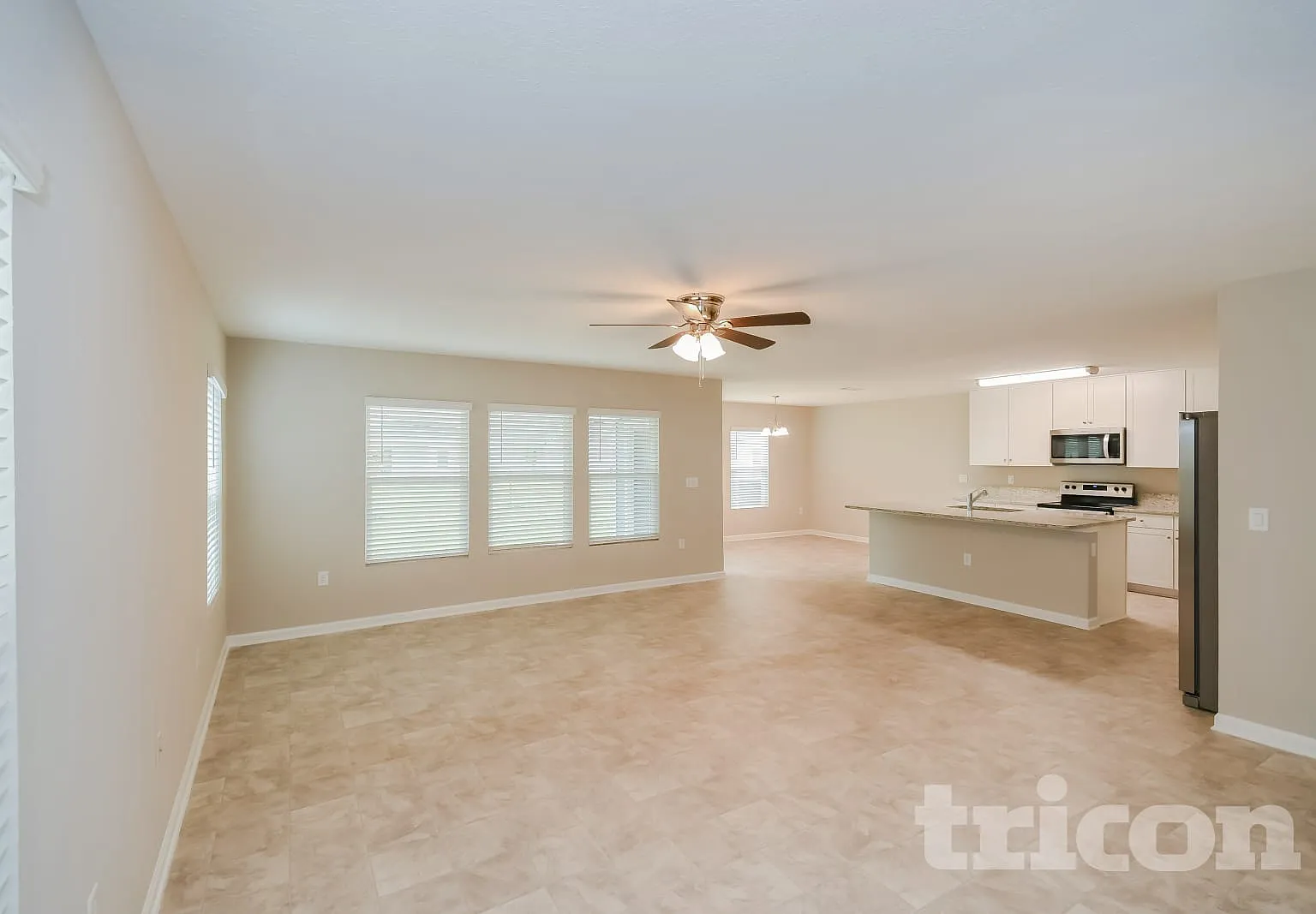2013 Howard Christy Court Jacksonville FL — Photo 2