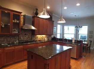 470 Oriole Ln, Melbourne, FL 32903