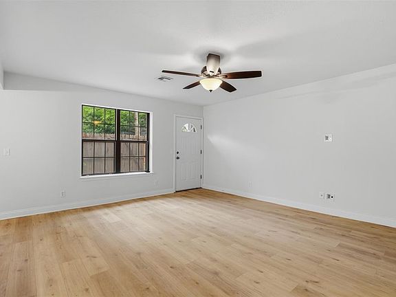 5th image of 14417 N Pennsylvania Ave #17F