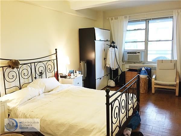 2nd image of 230 E 30th St APT 10C