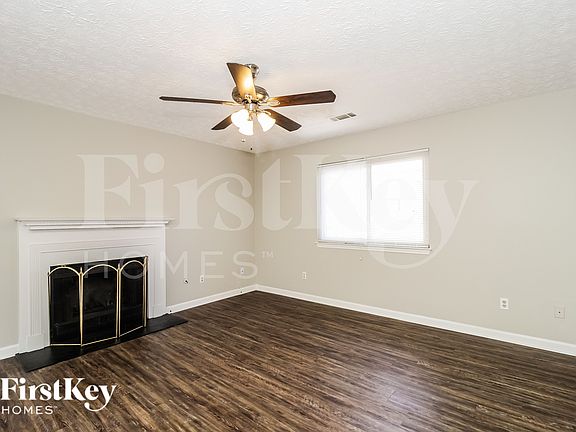 2nd image of 3560 Sweetgum Ln