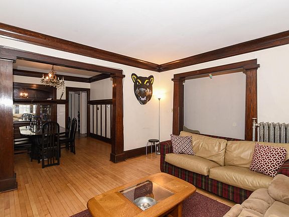 2nd image of 2953 N Frederick Ave #2955
