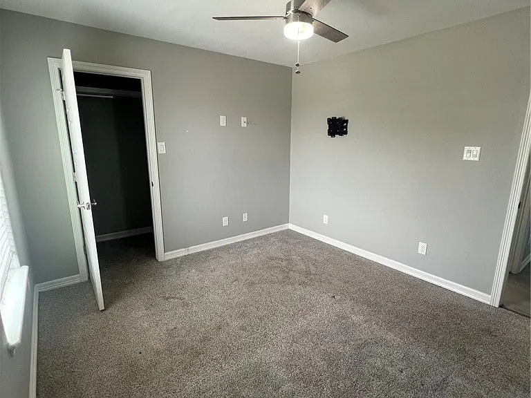 1107 E Kenedy Ave — Photo 13
